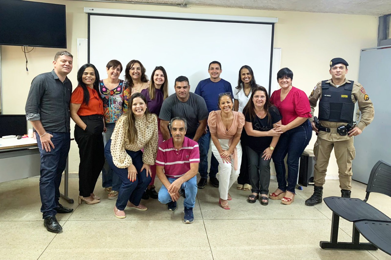 Foto: Divulgação SEE/MG - Reunião Rede - NAE Polo Inhapim - SRE- Caratinga